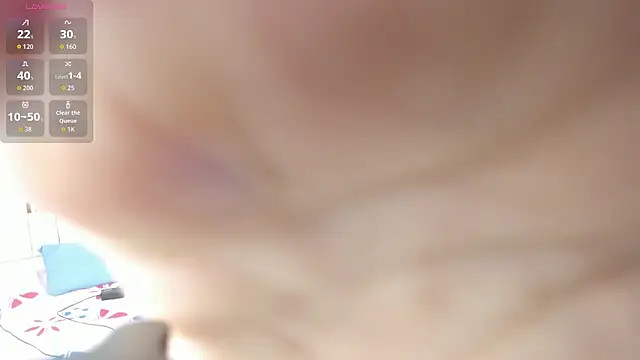 marsmith1 online show from November 13, 2025, 3:43 am