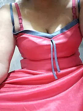 Mon-Shot9 online show from October 5, 2025, 7:26 pm