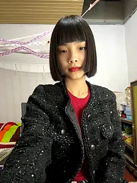 Snapshot of andymi1 chatting on November 7, 2025, 1:48 pm andymi1 online show from November 7, 2025, 1:48 pm