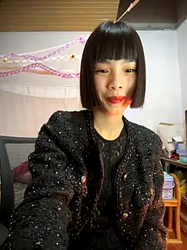 Snapshot of andymi1 chatting on November 27, 2025, 7:53 am andymi1 online show from November 27, 2025, 7:53 am