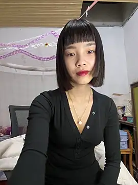 Snapshot of andymi1 chatting on April 25, 2026, 2:03 am andymi1 online show from April 25, 2026, 2:03 am
