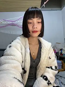 andymi1 online show from February 15, 2026, 2:12 am