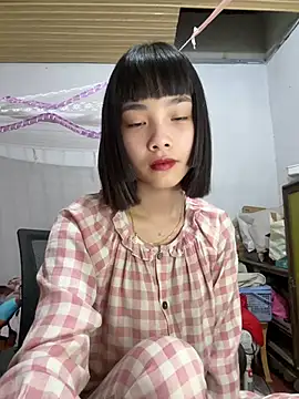 Snapshot of andymi1 chatting on May 16, 2026, 1:26 am andymi1 online show from May 16, 2026, 1:26 am