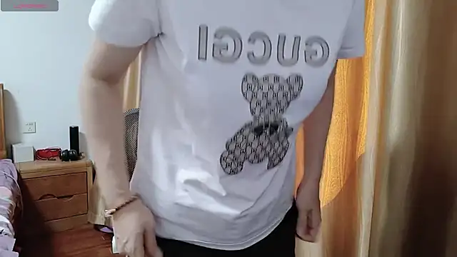 Haili-1 online show from September 15, 2025, 3:18 am