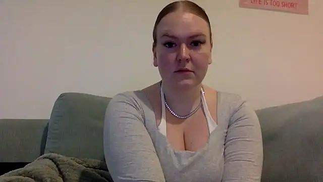 gracelovesxx online show from January 7, 2026, 10:42 am