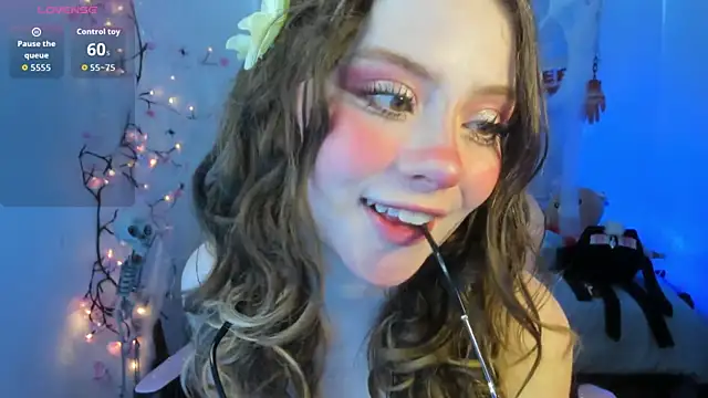 Lil bela online show from October 24, 2025, 12:15 pm