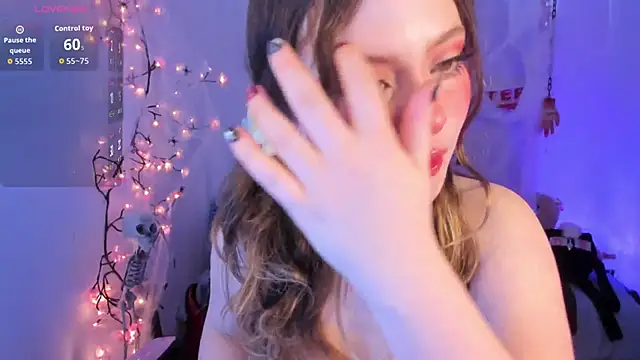 Lil bela online show from October 29, 2025, 12:37 pm