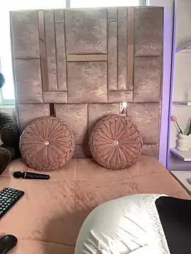 Snapshot of salomecute21 chatting on October 11, 2025, 1:45 pm salomecute21 online show from October 11, 2025, 1:45 pm