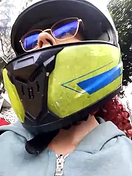 Pamelamiler   online show from February 18, 2026, 12:01 pm