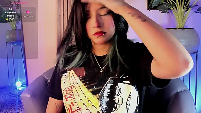 artemish   online show from November 11, 2025, 12:44 pm