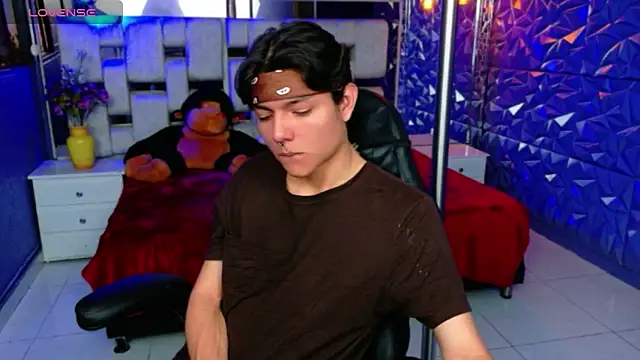 alandelrey57 online show from March 20, 2026, 5:03 pm