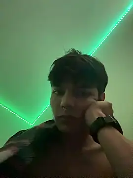 alandelrey57 online show from January 6, 2026, 10:08 am