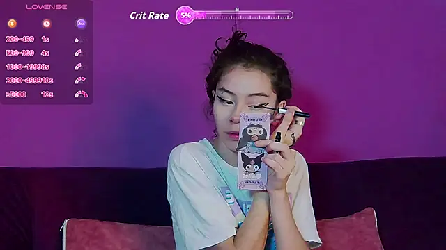 Snapshot of RavennMoonn chatting on September 17, 2025, 8:00 pm RavennMoonn online show from September 17, 2025, 8:00 pm