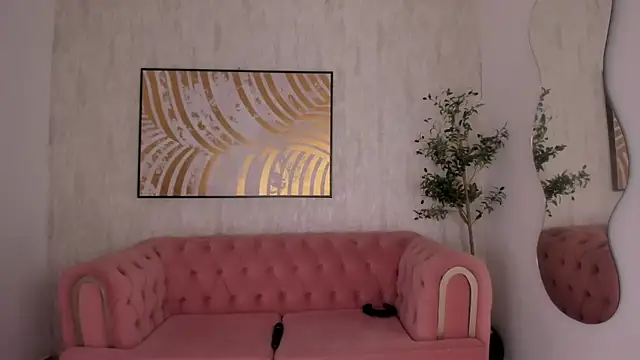 Prissi rivas online show from February 5, 2026, 3:35 am