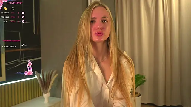 jenny skinnerr online show from October 6, 2025, 6:08 pm