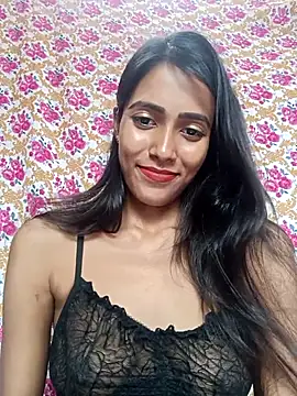 hornylizia123 online show from June 26, 2026, 3:01 am