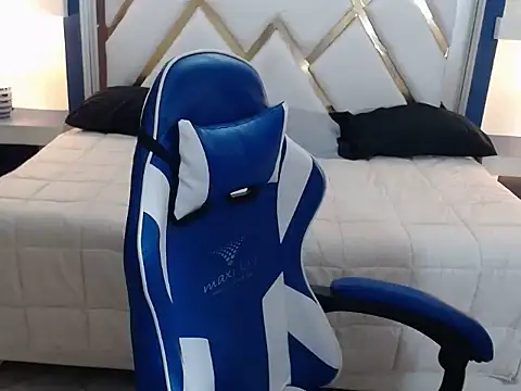 maira tf online show from November 26, 2025, 4:01 am