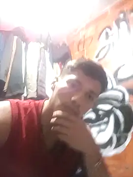 Snapshot of alexandercruz chatting on February 3, 2026, 7:24 am alexandercruz online show from February 3, 2026, 7:24 am