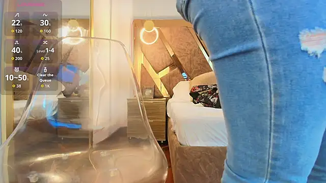 zarah andrew   online show from November 6, 2025, 12:09 pm