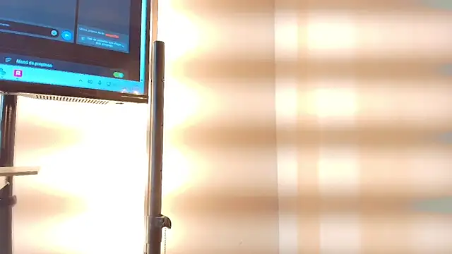 zarah andrew   online show from November 18, 2025, 11:57 am