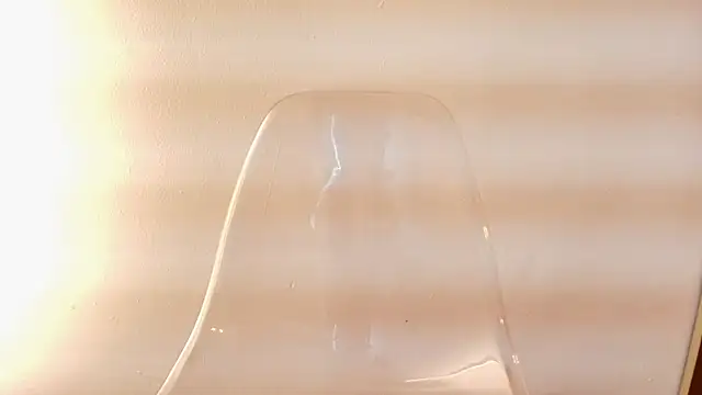 zarah andrew   online show from October 22, 2025, 12:15 pm