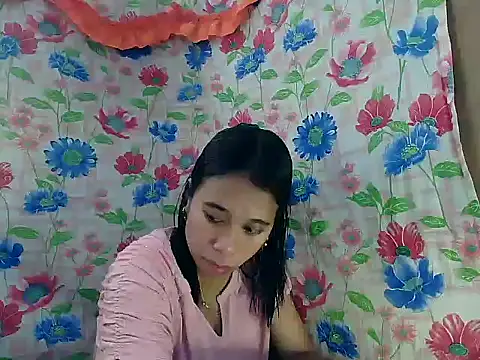 Pinay Skinny18 online show from September 19, 2025, 1:31 am