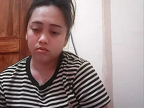 Snapshot of Pinay_Chubby20 chatting on February 2, 2026, 10:31 pm Pinay Chubby20 online show from February 2, 2026, 10:31 pm