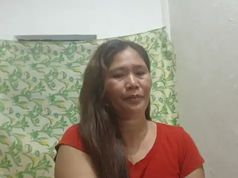 Snapshot of Juicy_69xx chatting on February 25, 2026, 6:08 pm Juicy 69xx online show from February 25, 2026, 6:08 pm