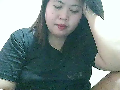 Snapshot of fresh_rosie chatting on February 13, 2026, 8:47 am fresh rosie online show from February 13, 2026, 8:47 am