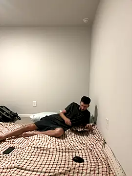 Snapshot of thejohnryancollection chatting on November 26, 2025, 7:19 am thejohnryancollection online show from November 26, 2025, 7:19 am