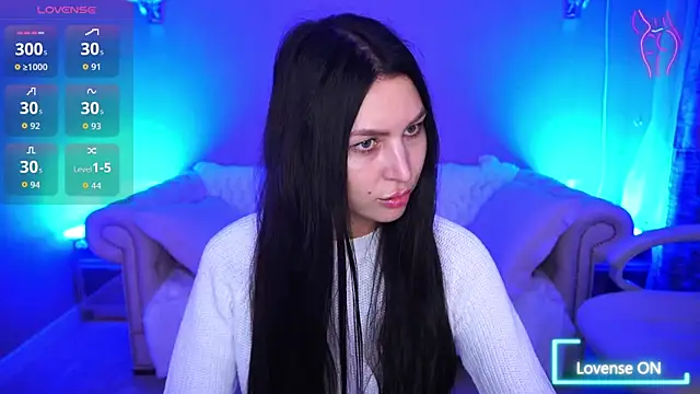 EliseVelour online show from November 7, 2025, 1:59 pm