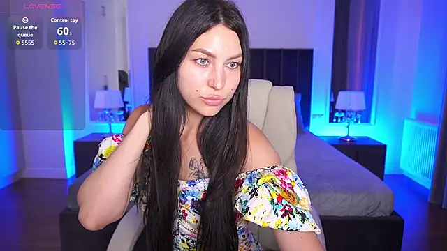 Snapshot of EliseVelour chatting on June 30, 2026, 12:27 pm EliseVelour online show from June 30, 2026, 12:27 pm