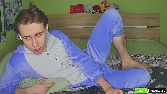 WilliamDyson online show from February 16, 2026, 3:27 am