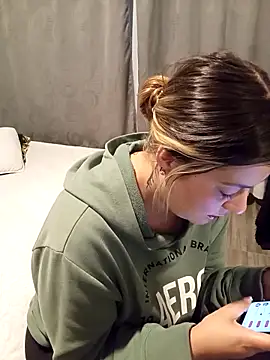 Fernandar2025 online show from March 13, 2026, 12:26 am