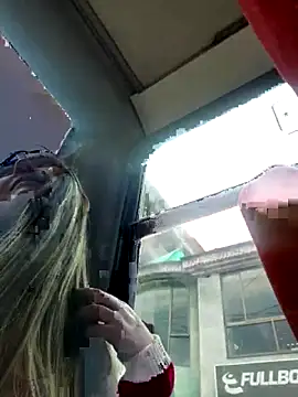 Fernandar2025 online show from March 22, 2026, 3:57 pm