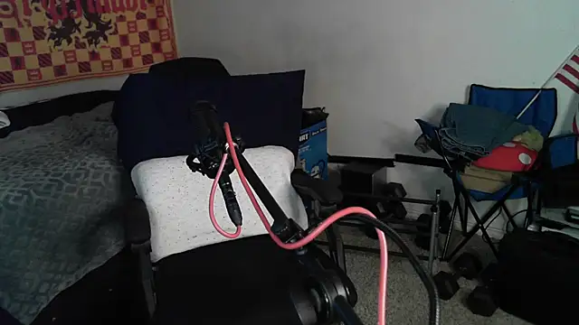 DevilPup75  online show from October 26, 2025, 5:08 am