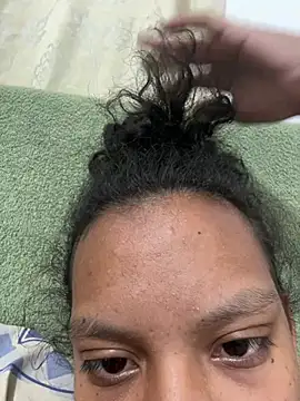 Valen1800 online show from February 11, 2026, 2:11 am