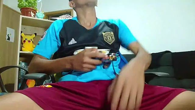 skinny23cm online show from November 6, 2025, 12:20 pm