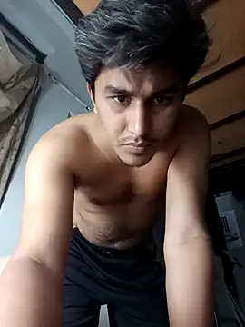 Snapshot of HarryChoudhary21 chatting on April 21, 2026, 6:36 pm HarryChoudhary21 online show from April 21, 2026, 6:36 pm