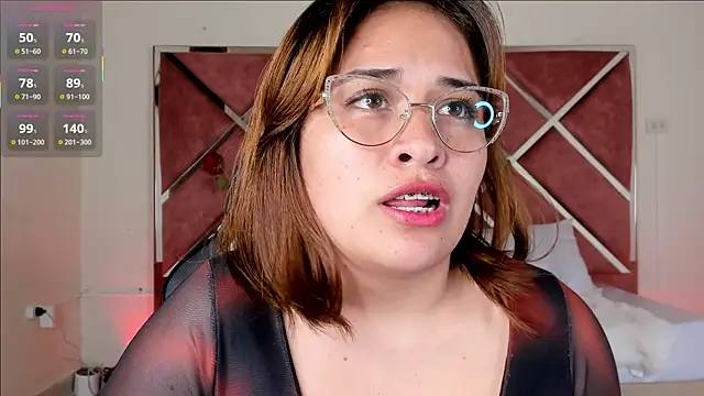 Snapshot of sara-lopez1 chatting on September 22, 2025, 1:06 pm sara-lopez1 online show from September 22, 2025, 1:06 pm