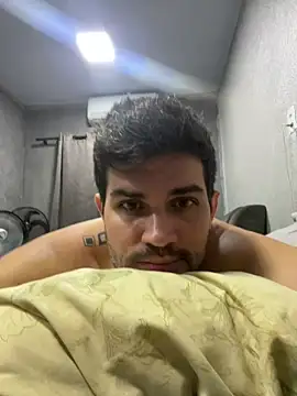 mlkaogato69 online show from April 26, 2026, 7:05 am