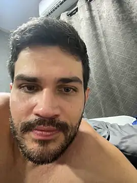 mlkaogato69 online show from October 25, 2025, 7:07 am