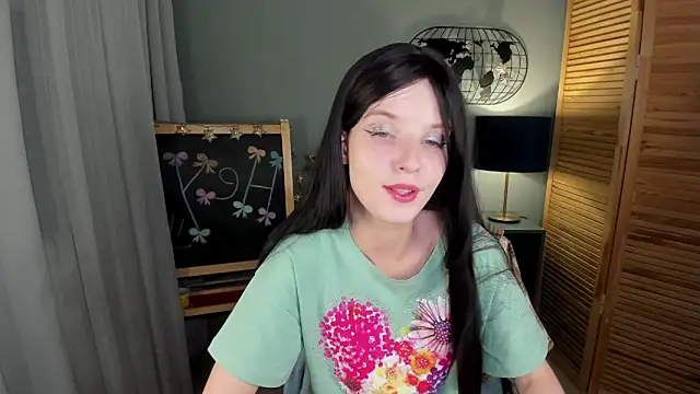 Madelaineses online show from December 2, 2025, 8:49 am