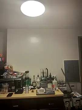 MzGigglez69 online show from April 11, 2026, 10:35 pm