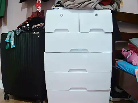 Snapshot of celestine_22 chatting on October 9, 2025, 2:50 pm celestine 22 online show from October 9, 2025, 2:50 pm