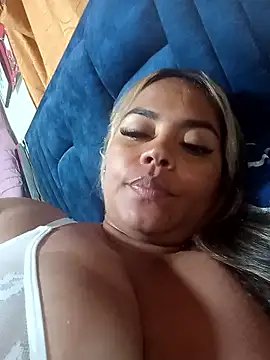 EmilyDuran  online show from January 8, 2026, 3:34 am