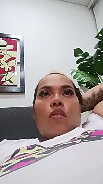 EmilyDuran  online show from July 23, 2026, 7:49 am