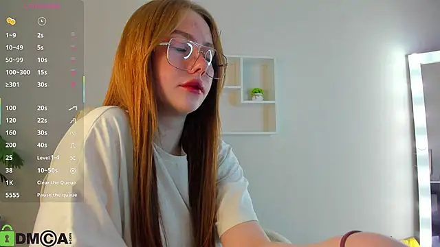 Roxy Sunnny online show from October 19, 2025, 9:23 am