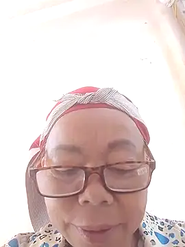 VangLe73 online show from September 20, 2025, 1:54 am