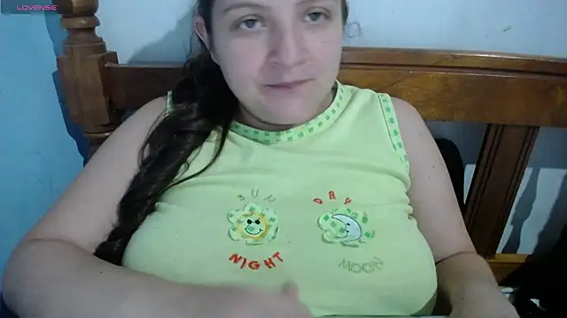 Snapshot of Pregnant_Kloe chatting on September 26, 2025, 10:27 pm Pregnant Kloe online show from September 26, 2025, 10:27 pm